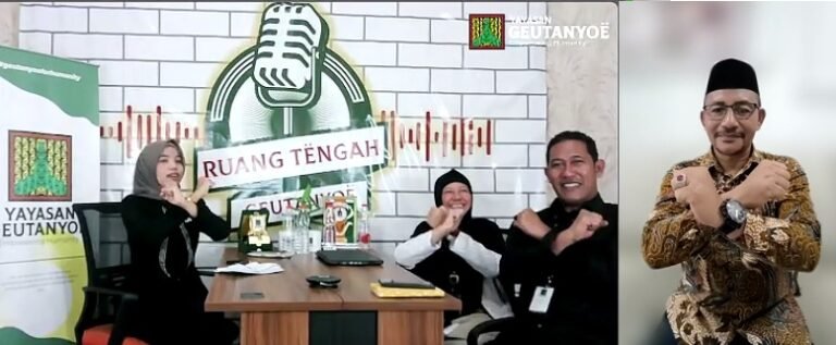 Haji Uma (Sudirman), Fadhil, Siti dan Linawati